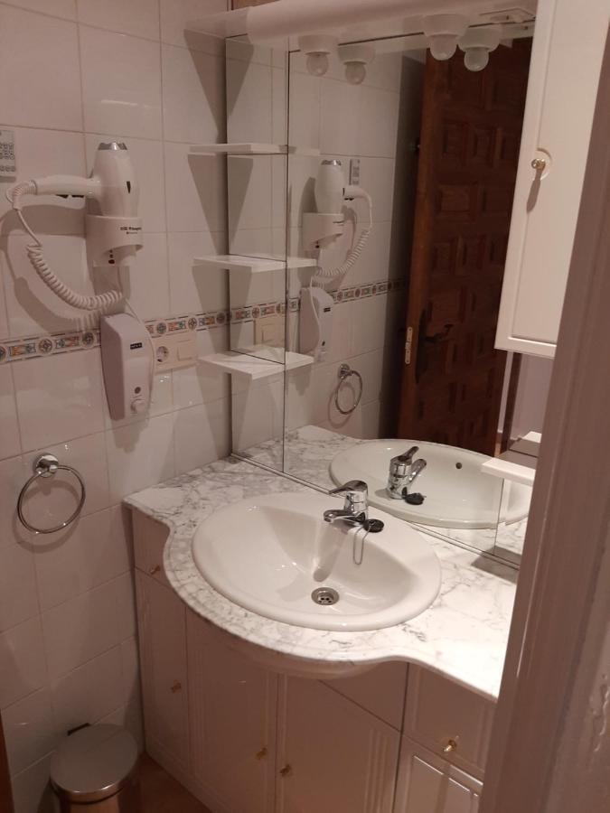 Casa Rural La Cerca Madridejos Luaran gambar